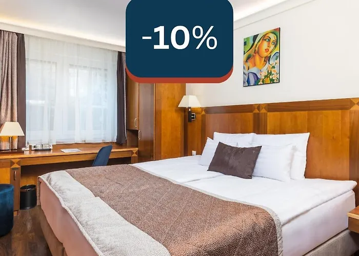 Carlton Hotel Buda Castle