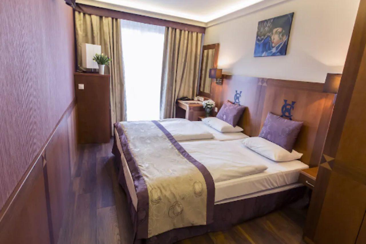 Hotel Carlton Buda Castle Budapest